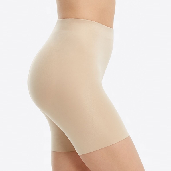 Spanx Suit Your Fancy Booty Booster Mid-Thigh Natural